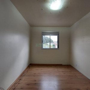 Apartamento com 62m², 2 dormitórios, 1 vaga, no bairro São Caetano em Caxias do Sul para Alugar
