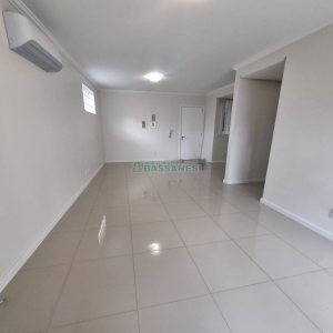 Apartamento com 100m², 2 dormitórios, 1 vaga, no bairro Santa Catarina em Caxias do Sul para Alugar