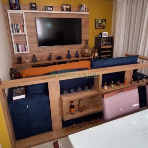 Sobrado com 139m², 3 dormitórios, 2 vagas, no bairro Nossa Senhora da Saúde em Caxias do Sul para Comprar