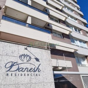 Apartamento com 174m², 3 dormitórios, 3 vagas, no bairro Universitário em Caxias do Sul para Comprar