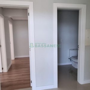 Apartamento com 174m², 3 dormitórios, 3 vagas, no bairro Universitário em Caxias do Sul para Comprar
