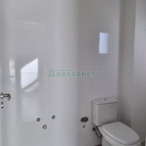 Apartamento com 174m², 3 dormitórios, 3 vagas, no bairro Universitário em Caxias do Sul para Comprar