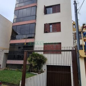 Apto/Cobertura com 207m², 3 dormitórios, 2 vagas, no bairro Pio X em Caxias do Sul para Comprar