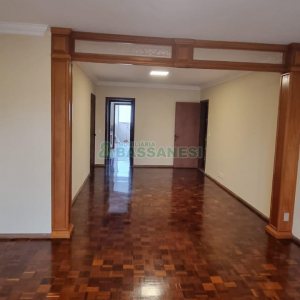 Apto/Cobertura com 207m², 3 dormitórios, 2 vagas, no bairro Pio X em Caxias do Sul para Comprar