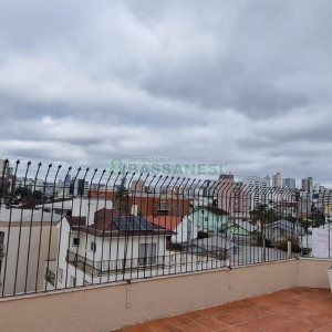 Apto/Cobertura com 207m², 3 dormitórios, 2 vagas, no bairro Pio X em Caxias do Sul para Comprar