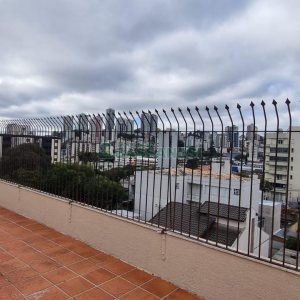 Apto/Cobertura com 207m², 3 dormitórios, 2 vagas, no bairro Pio X em Caxias do Sul para Comprar