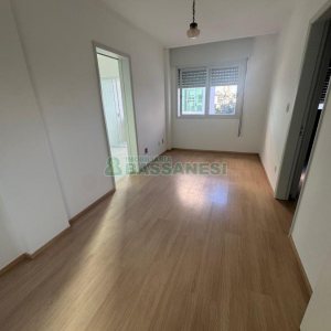 Apartamento com 68m², 2 dormitórios, 1 vaga, no bairro Lourdes em Caxias do Sul para Alugar