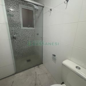 Apartamento com 68m², 2 dormitórios, 1 vaga, no bairro Lourdes em Caxias do Sul para Alugar