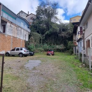 Terreno, no bairro Pio X em Caxias do Sul para Comprar