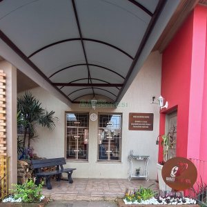 Casa com 400m², 4 dormitórios, 3 vagas, no bairro Santa Lúcia em Caxias do Sul para Comprar