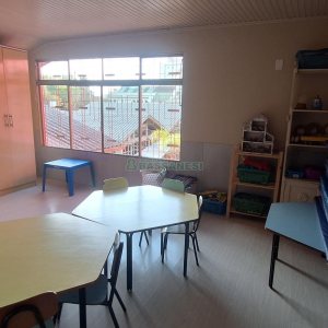 Casa com 400m², 4 dormitórios, 3 vagas, no bairro Santa Lúcia em Caxias do Sul para Comprar
