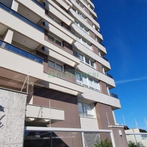 Apartamento com 168m², 3 dormitórios, 3 vagas, no bairro Universitário em Caxias do Sul para Comprar