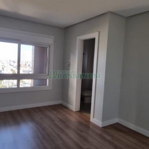 Apartamento com 168m², 3 dormitórios, 3 vagas, no bairro Universitário em Caxias do Sul para Comprar