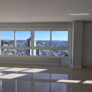 Apartamento com 168m², 3 dormitórios, 3 vagas, no bairro Universitário em Caxias do Sul para Comprar