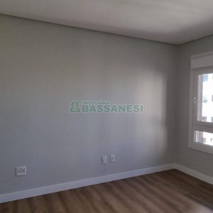 Apartamento com 168m², 3 dormitórios, 3 vagas, no bairro Universitário em Caxias do Sul para Comprar