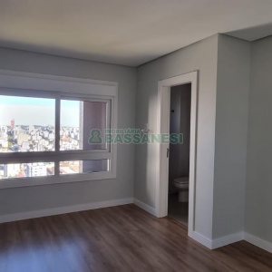 Apartamento com 168m², 3 dormitórios, 3 vagas, no bairro Universitário em Caxias do Sul para Comprar
