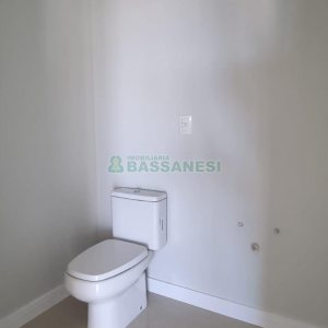 Apartamento com 168m², 3 dormitórios, 3 vagas, no bairro Universitário em Caxias do Sul para Comprar