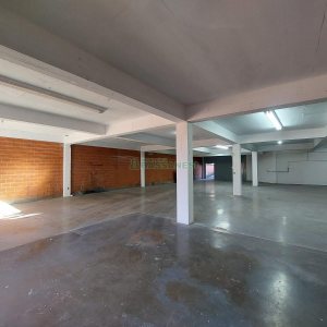 Pavilhão com 280m², no bairro Esplanada em Caxias do Sul para Alugar