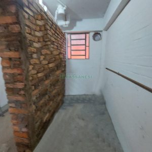 Pavilhão com 280m², no bairro Esplanada em Caxias do Sul para Alugar