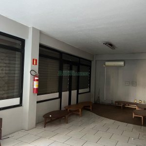 Pavilhão com 2500m², no bairro Sao Gotardo em Flores da Cunha para Alugar