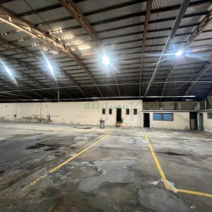 Pavilhão com 2500m², no bairro Sao Gotardo em Flores da Cunha para Alugar
