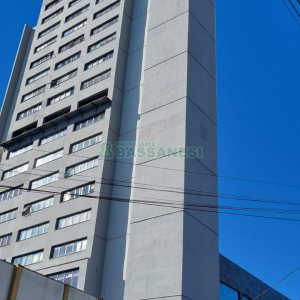 Sala com 37m², 2 vagas, no bairro Pio X em Caxias do Sul para Alugar