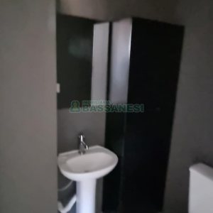 Sala com 37m², 2 vagas, no bairro Pio X em Caxias do Sul para Alugar