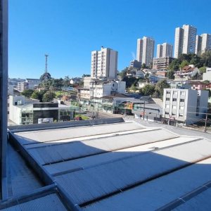 Sala com 37m², 2 vagas, no bairro Pio X em Caxias do Sul para Alugar