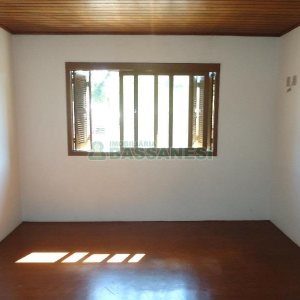 Casa com 216m², 3 dormitórios, 3 vagas, no bairro Cristo Redentor em Caxias do Sul para Comprar