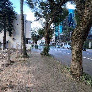Terreno com 665m², no bairro São Pelegrino em Caxias do Sul para Alugar