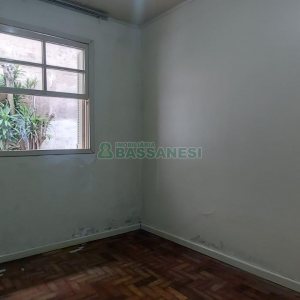 Casa com 147m², 5 dormitórios, 1 vaga, no bairro Pio X em Caxias do Sul para Alugar