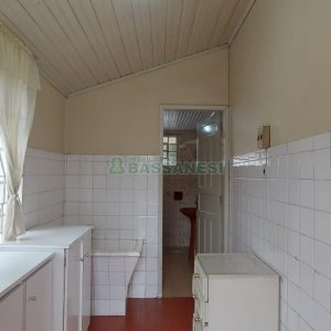 Casa com 147m², 5 dormitórios, 1 vaga, no bairro Pio X em Caxias do Sul para Alugar