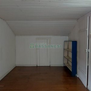 Casa com 147m², 5 dormitórios, 1 vaga, no bairro Pio X em Caxias do Sul para Alugar