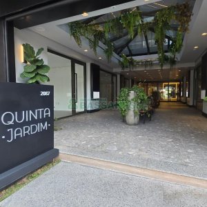 Sobreloja com 285m², 2 vagas, no bairro Exposição em Caxias do Sul para Alugar