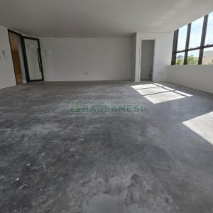 Sobreloja com 285m², 2 vagas, no bairro Exposição em Caxias do Sul para Alugar
