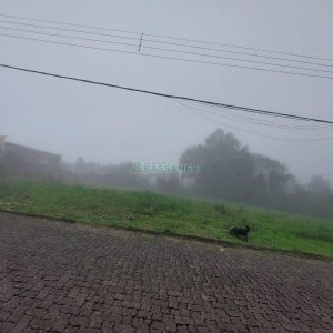 Terreno com 360m², no bairro São Caetano em Caxias do Sul para Comprar