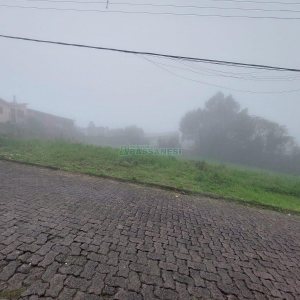 Terreno com 360m², no bairro São Caetano em Caxias do Sul para Comprar
