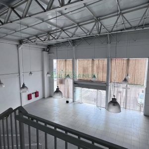 Loja com 1140m², 2 vagas, no bairro São José em Caxias do Sul para Alugar