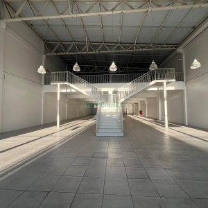 Loja com 1140m², 2 vagas, no bairro São José em Caxias do Sul para Alugar