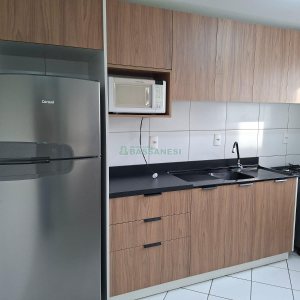 Apto Mobiliado com 50m², 2 dormitórios, 1 vaga, no bairro Diamantino em Caxias do Sul para Alugar