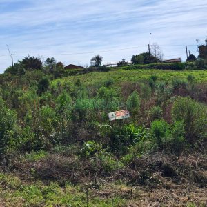 Terreno com 409m², no bairro Monte Bérico em Caxias do Sul para Comprar