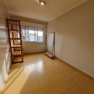 Apartamento com 94m², 2 dormitórios, 1 vaga, no bairro São Pelegrino em Caxias do Sul para Alugar