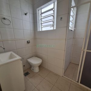 Apartamento com 94m², 2 dormitórios, 1 vaga, no bairro São Pelegrino em Caxias do Sul para Alugar