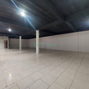 Loja com 260m², no bairro Vinhedos em Caxias do Sul para Alugar