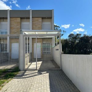 Sobrado Mobiliado com 85m², 2 dormitórios, 2 vagas, no bairro São Luiz em Caxias do Sul para Alugar