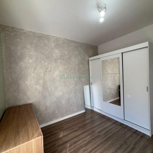 Sobrado Mobiliado com 85m², 2 dormitórios, 2 vagas, no bairro São Luiz em Caxias do Sul para Alugar