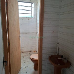Pavilhão com 240m², no bairro De Zorzi em Caxias do Sul para Alugar