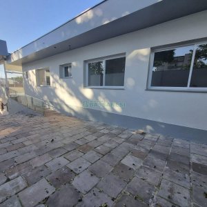 Casa com 377m², 4 dormitórios, 5 vagas, no bairro Bela Vista em Caxias do Sul para Alugar ou Comprar