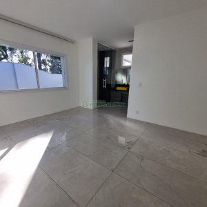 Casa com 377m², 4 dormitórios, 5 vagas, no bairro Bela Vista em Caxias do Sul para Alugar ou Comprar