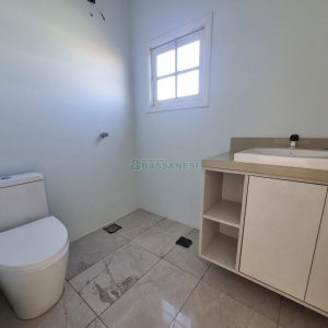 Casa com 377m², 4 dormitórios, 5 vagas, no bairro Bela Vista em Caxias do Sul para Alugar ou Comprar
